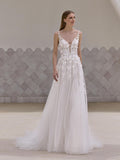 Pronovias Livia — Ivory