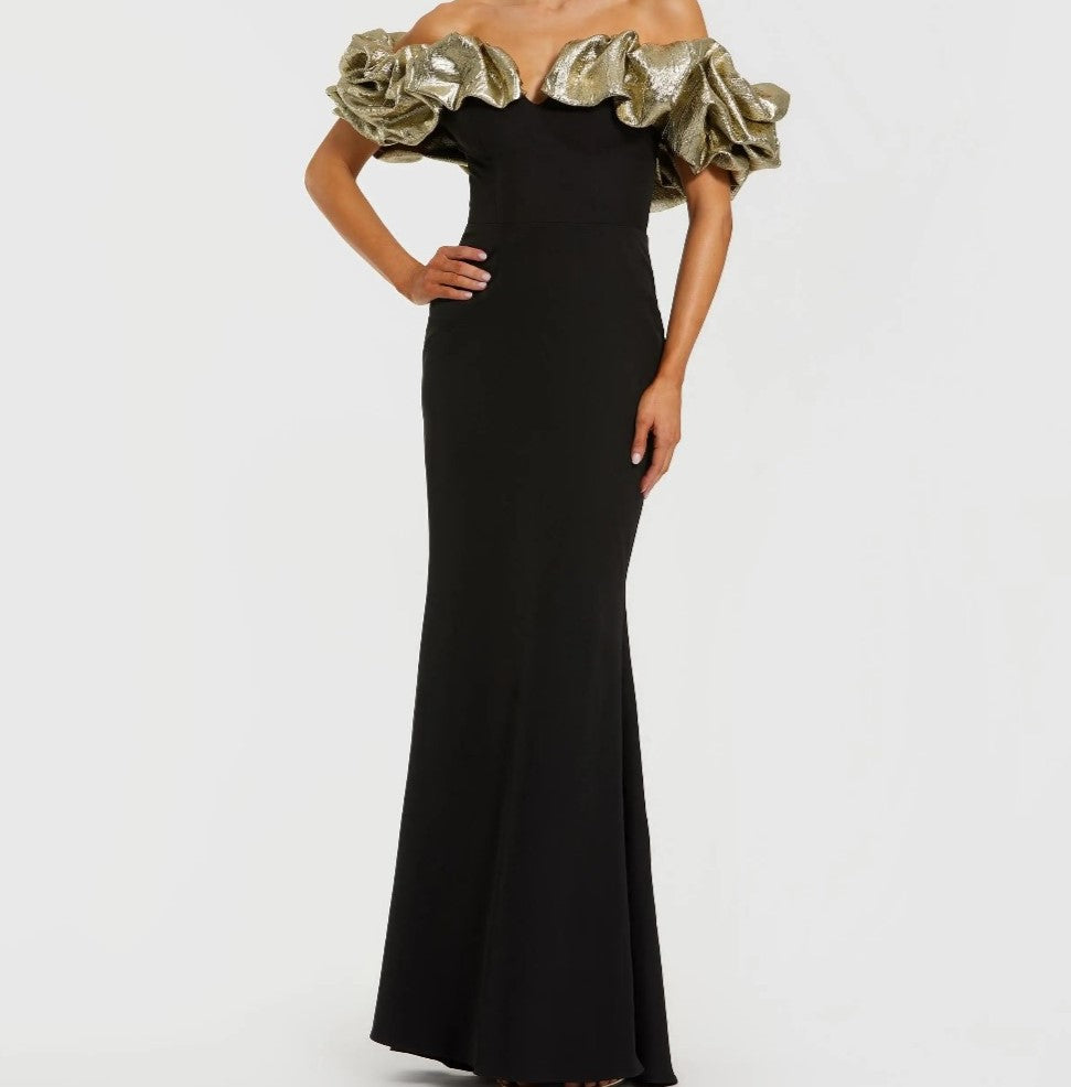 Macduggal Julieta — Black