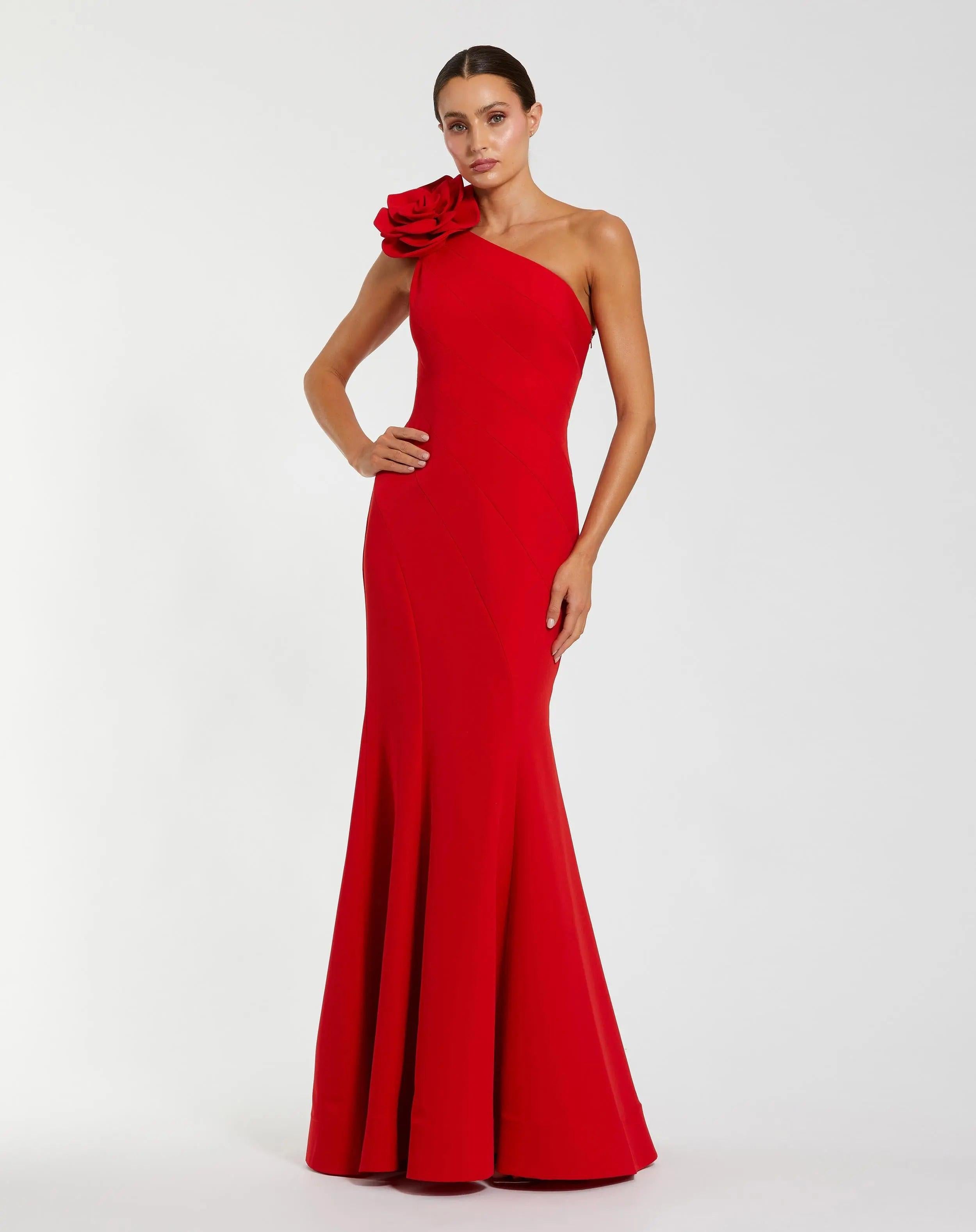 Macduggal Noelia — Rojo