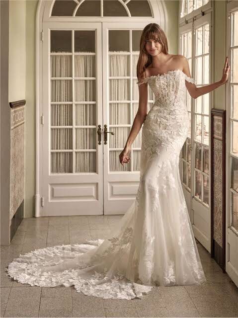 Nicole Milano Priscila — Ivory