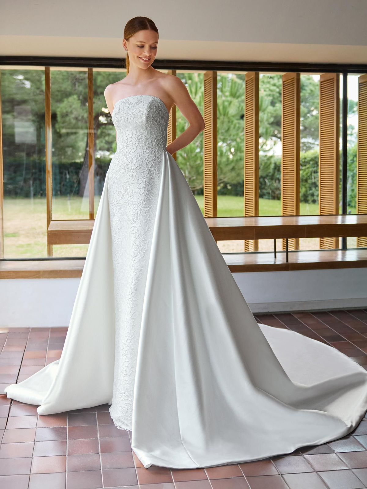 Pronovias Marlene — Ivory