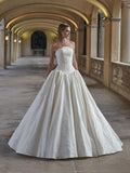 Pronovias Itzel — Ivory