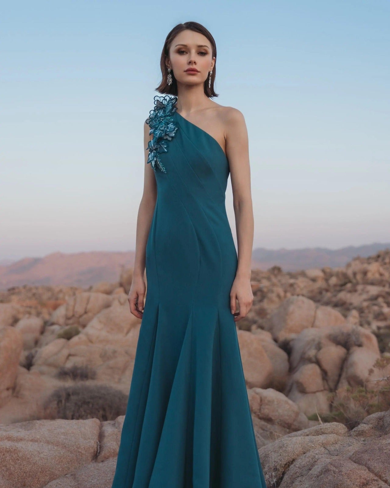 Macduggal Aurora — Azul/Petroleo